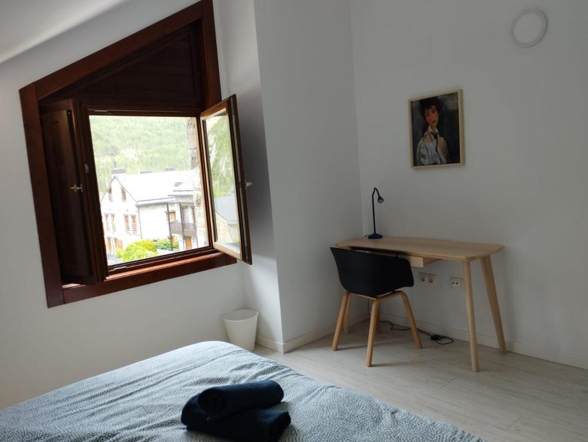 Fabuloso Apartamento Con Vistas A La Montana El Abedul Luga 23 Castiello De Jaca Bagian luar foto
