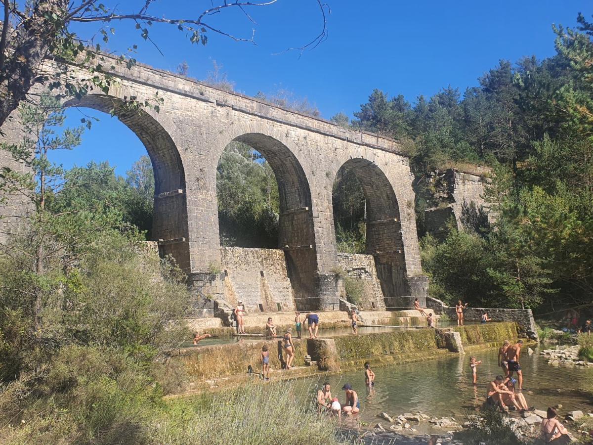 Fabuloso Apartamento Con Vistas A La Montana El Abedul Luga 23 Castiello De Jaca Bagian luar foto