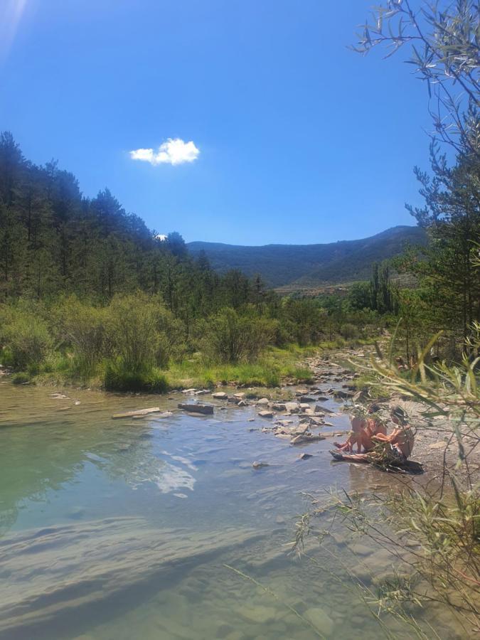 Fabuloso Apartamento Con Vistas A La Montana El Abedul Luga 23 Castiello De Jaca Bagian luar foto